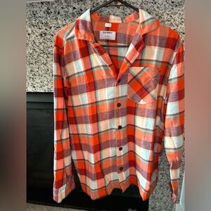 OLD NAVY flannel buttoned top. Fall colors size small. LIKE NEW